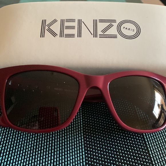 Kenzo Accessories - New KENZO made in France sunglasses+box